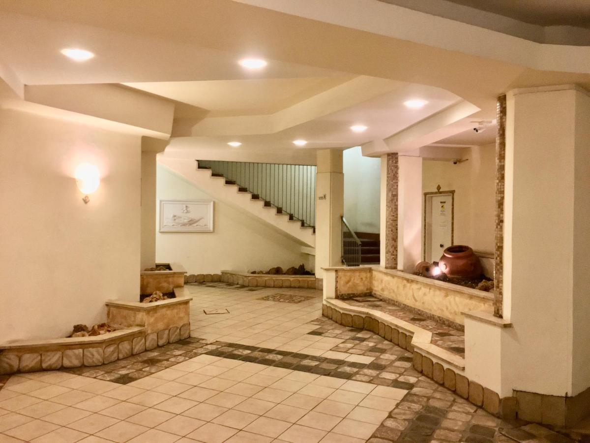 Metro A Modern Apartment 罗马 外观 照片